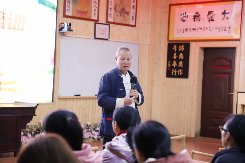 1721722878467454.png 夏老师讲话.png